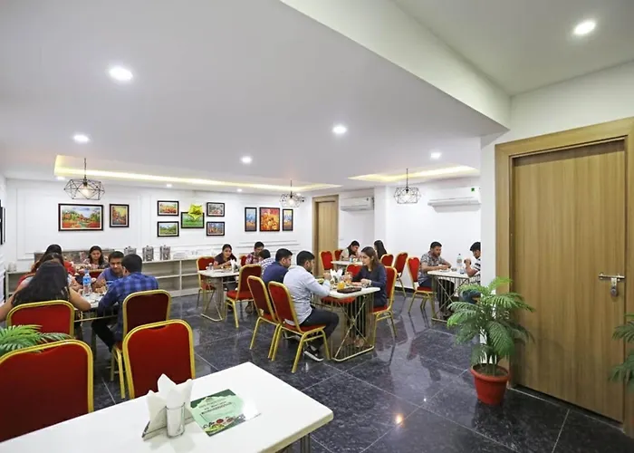 Hotel Decent Suites - Delhi Airport New Delhi